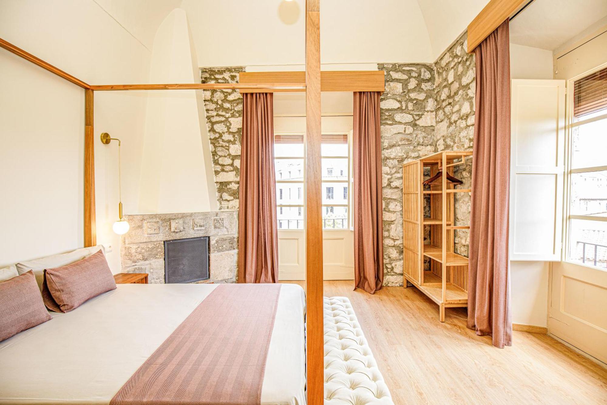 Abadia Mirador The Best Panoramic Views Besalu Bagian luar foto